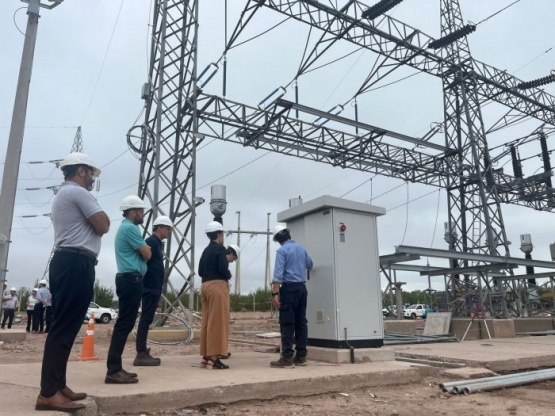 Mendoza con energía: la línea de alta tensión Cruz de Piedra está a 92% y aportará seguridad al sistema